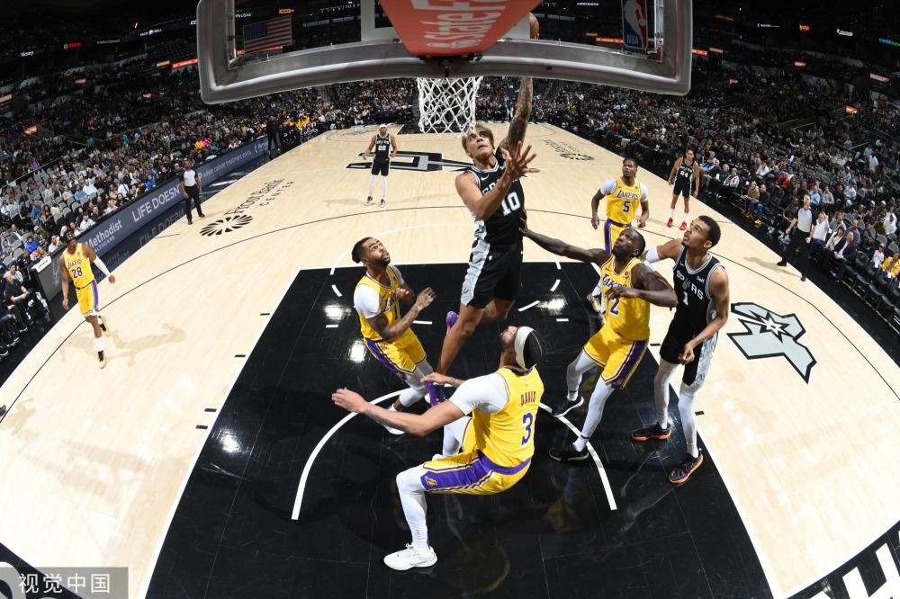 亚军的积极 亚军的积极