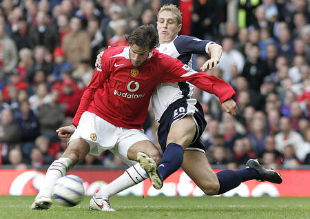 亚雷斯的故 亚雷斯的故